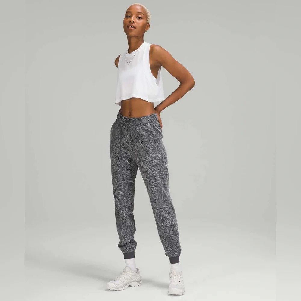 Lululemon Stretch High-Rise Jogger *Full Length Simultaneous Anchor Pants Cuff 4 - Picture 3 of 9